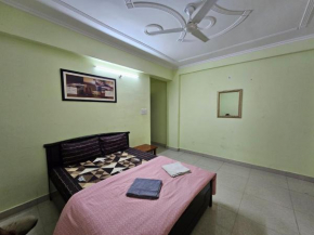 3 BHK in Krishna Nagar Lucknow LKO 101L
